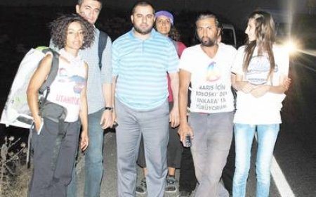 MAZLUMDER GAZİANTEP HALİL SAVDA İLE BİRLİKTE DÜNYA BARIŞI İÇİN YÜRÜDÜ.