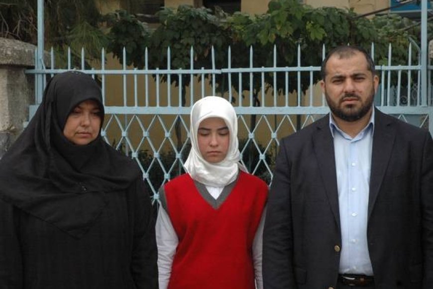 TECRİT EDİLDİ.HAKARETE UĞRADI,DÖVÜLDÜ