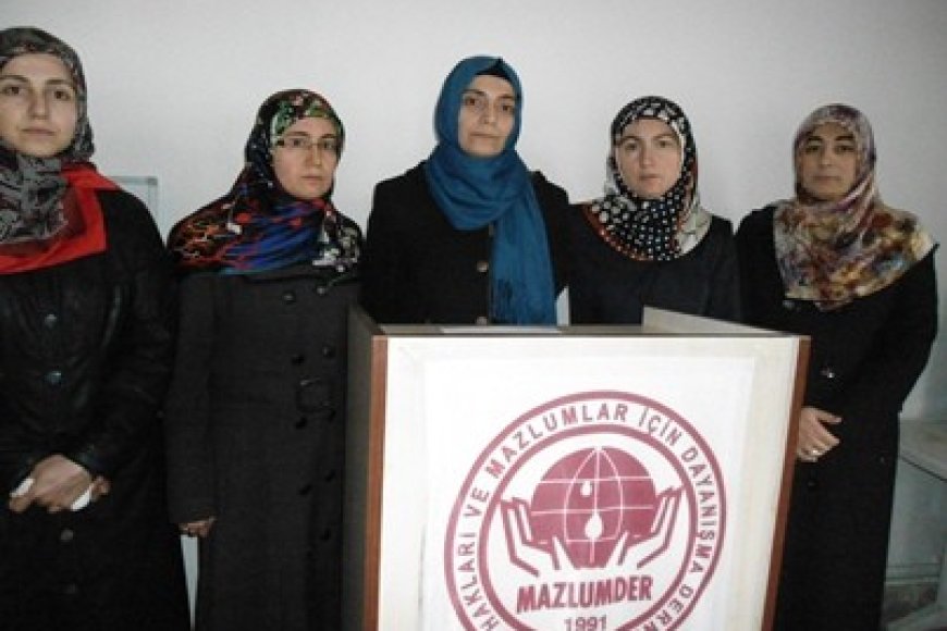 10 Aralık, dünyanın her yerinde İnsan Hakları Evrensel Beyannamesi`nin ilanının yıldönümü münasebetiyle, `İnsan Hakları Günü` o
