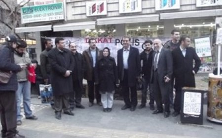 PVSK Mağduru Aileler "Dikkat Polis Geliyor" Standını Ziyaret Etti