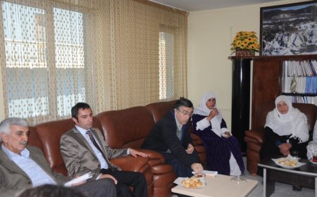 Hasan Cemal Van’da STK Temsilcileriyle buluştu