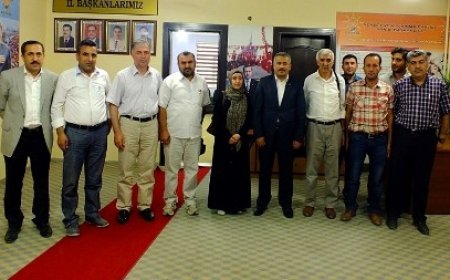 Mazlumder Van Şubesinden Ak Parti’ Ye Ziyaret