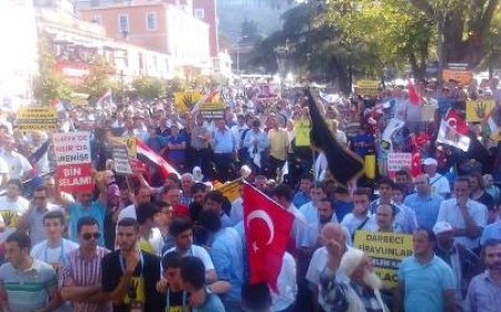 Mazlum Coğrafyalarla Dayanışma Mitingi