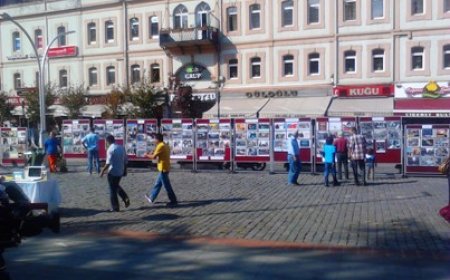 Mazlum Coğrafyalarla Dayanışma Fotoğraf Sergisi