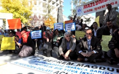 Van Depremzedelerinin Sesini Mazlumder Duydu