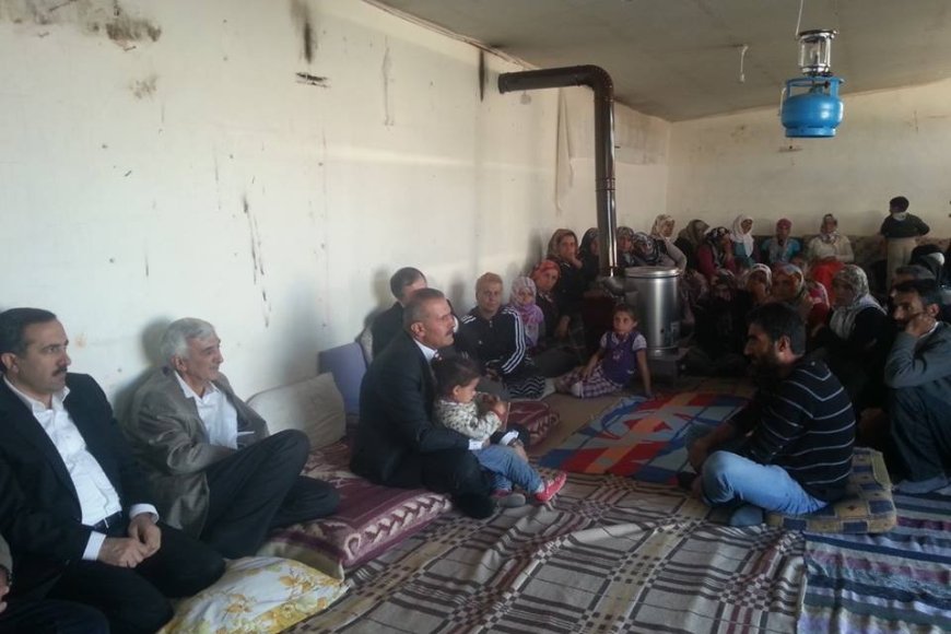 MAZLUMDER AK PARTİ VE MEMURSEN DEREMZEDELERİ ZİYARET ETTİ