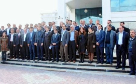 Van'da STK'lar Barış Çağrısı Yaptı