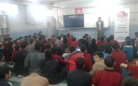 LİSELİLER İNSAN HAKLARINA MERAKLI