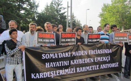 Soma’da Hayatını Kaybeden Madencileri Andık