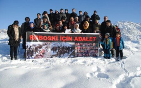 Erek Dağının Zirvesinde Roboski İçin Adalet Çağrısı