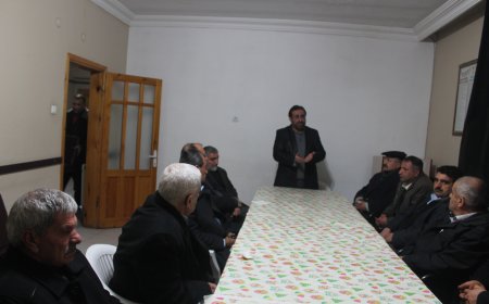 MAHALLE MUHTARLARIYLA TOPLANTI