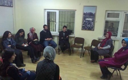 MAZLUMDER Ankara Şubesin'de Cumartesi Söyleyişi'lerinin Üçüncüsü Gerçekleştirildi