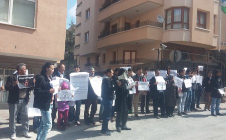 MAZLUMDER Ankara Şubesi Afganistanlı Sığınmacılara Destek İçin BMMYK Önündeydi