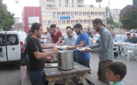 MAZLUMDER ADANA ŞUBE İFTARDA BİR ARAYA GELDİ