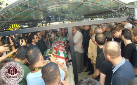 MAZLUMDER BURSA ŞUBESİ SURUÇ’TAKİ SALDIRIDA ÖLDÜRÜLEN FERDANE KILIÇ VE NARTAN KILIÇ’IN CENAZESİNDE TAZİYEDE BULUNDU.