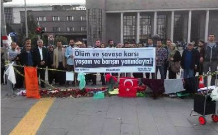 Ankara’da katliamı kınamak ve ölenleri anmak için basın açıklaması gerçekleştirildi.