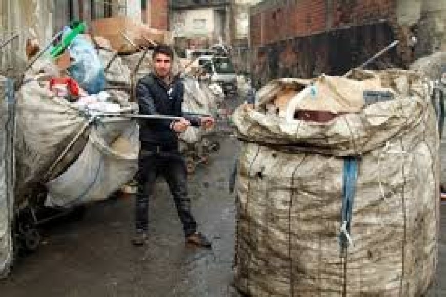 Kağıt Toplama İşçileri Mağdur Edilmemelidir!