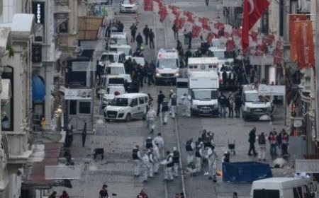 Basın Açıklaması : İstiklal Caddesi'ndeki Menfur Saldırıyı Lanetliyoruz