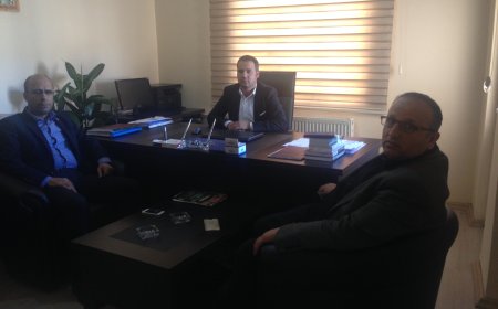 EĞİTİM BİR-SEN MARDİN ŞUBE BAŞKANI  MAZLUMDER ŞUBESİNİ ZİYARET ETTİ