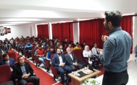 Okullarda İnsan Hakları Seminerleri - Hukukçu Taner AFŞAR -  Tomarza Şehit Nazmi KAPUCU Anadolu Lisesi