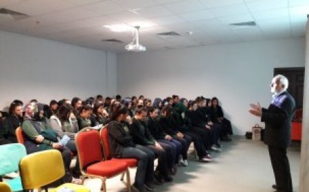 Okullarda İnsan Hakları Seminerleri - Ahmet TAŞ,hukukçu Abbas BALABAN - Akkışla Anadolu Lisesi