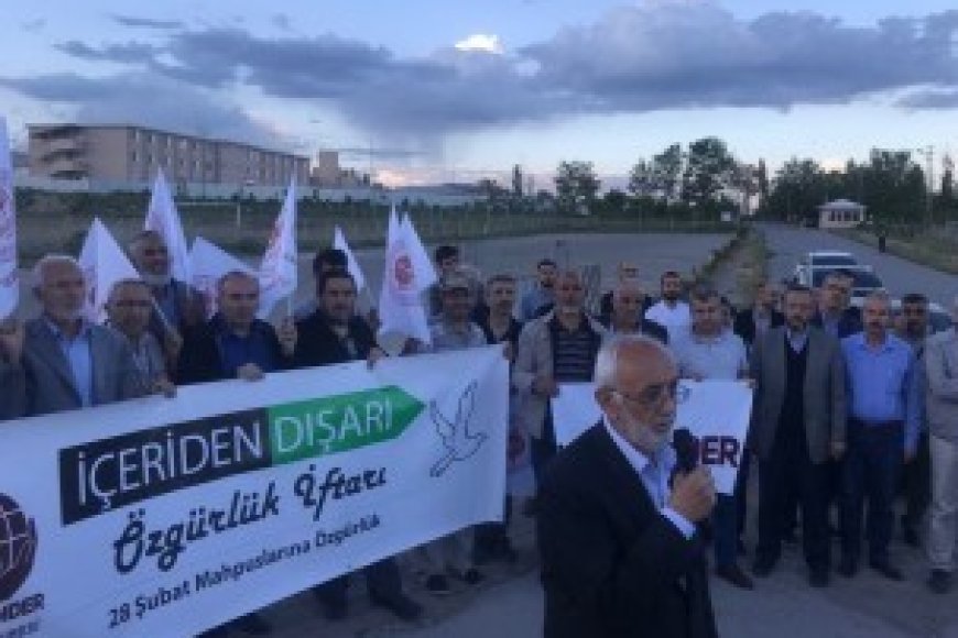 İÇERİDEN DIŞARIYA ÖZGÜRLÜK İFTARI - SİVAS CEZAEVİ ÖNÜ