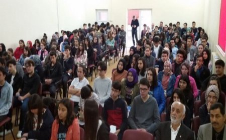 Okullarda İnsan Hakları Semineri - Sema YAZAR Anadolu Lisesi-  Eğitimci Murat SERİM