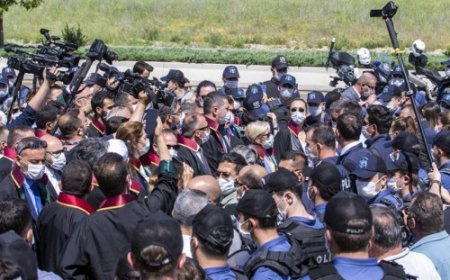 Barışçıl Gösteri Yürüyüşlerinin Engellenmesi Utanç Vericidir!