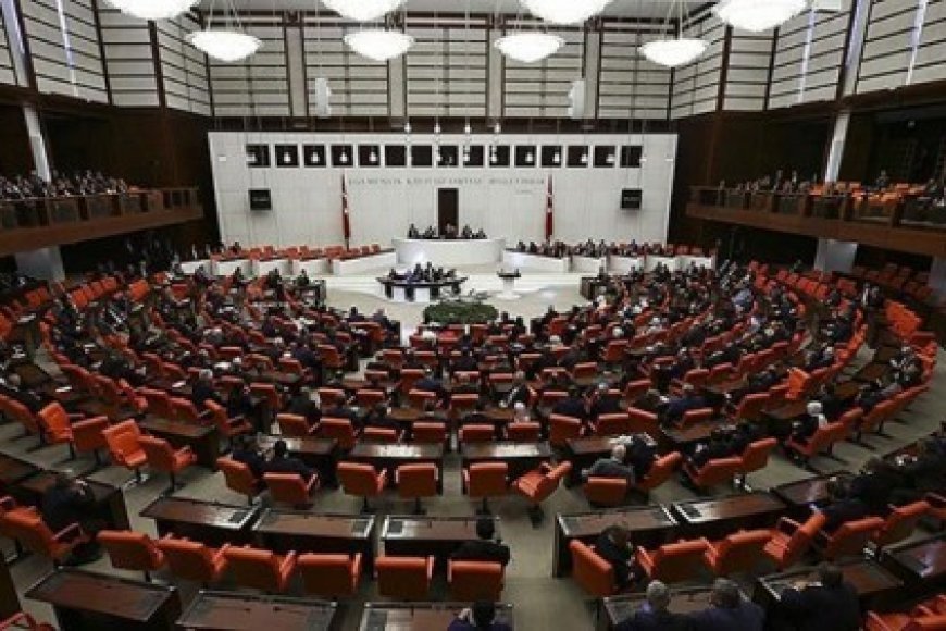 Darbe Travması Aşılmalı, OHAL Uygulamaları Sona Erdirilmelidir!