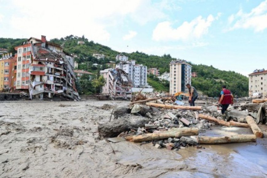 Batı Karadeniz Bölgesinde Yaşanan Sel Felaketinin Sebepleri Ve Alınması Gereken Önlemler