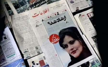 İran’daki Başörtüsü Dayatmaları Kabul Edilemez