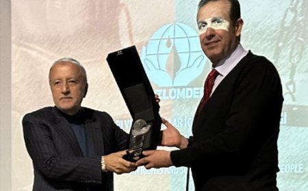 İnsan Hakları Bireysel Mücadele Ödülü: Dr. Vahap Coşkun